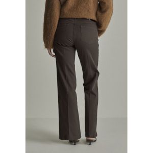 EVE 205 DEEP BROWN