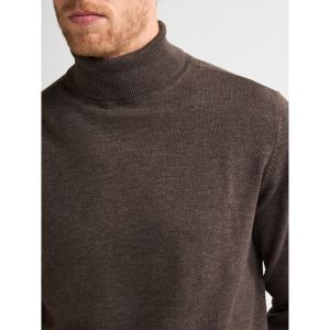  7156 CEDAR BROWN
