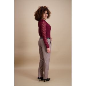  09 AUBERGINE