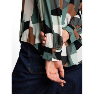  41863 ABSTRACT GREEN CAMEL PRI